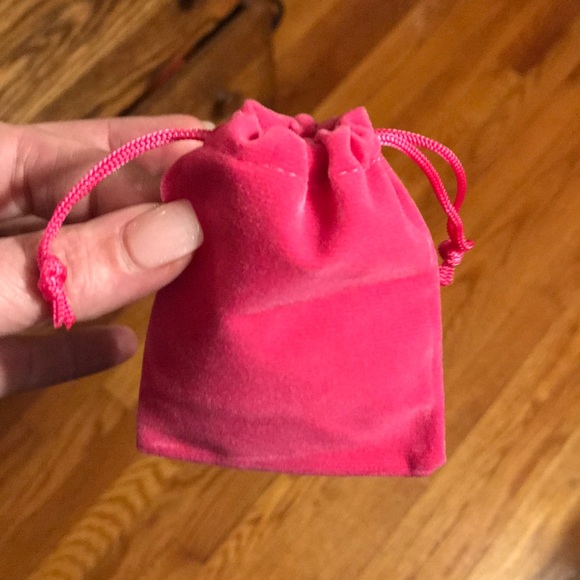 Ladies Fashion Jewelry - Picture 8 of 8